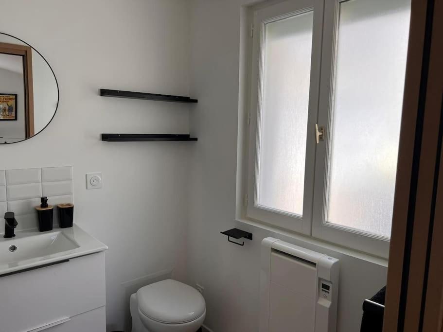 La Petite Grange - 5 Mn Gare Sncf - Wifi & Netflix Apartment Niort Exterior photo